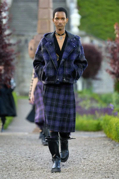 Look 6